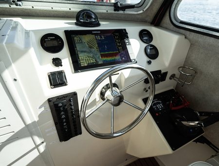 Sportfishing boat helm and electronics